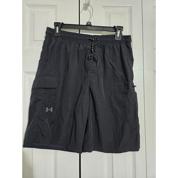 Under armour youth x large boys black crinkle shorts - Picture 1 of 6